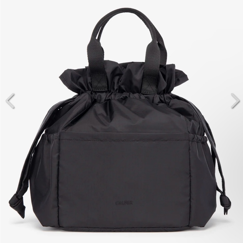 🔥TRENDING🔥NWT Calpak Insulated Lunch Bag